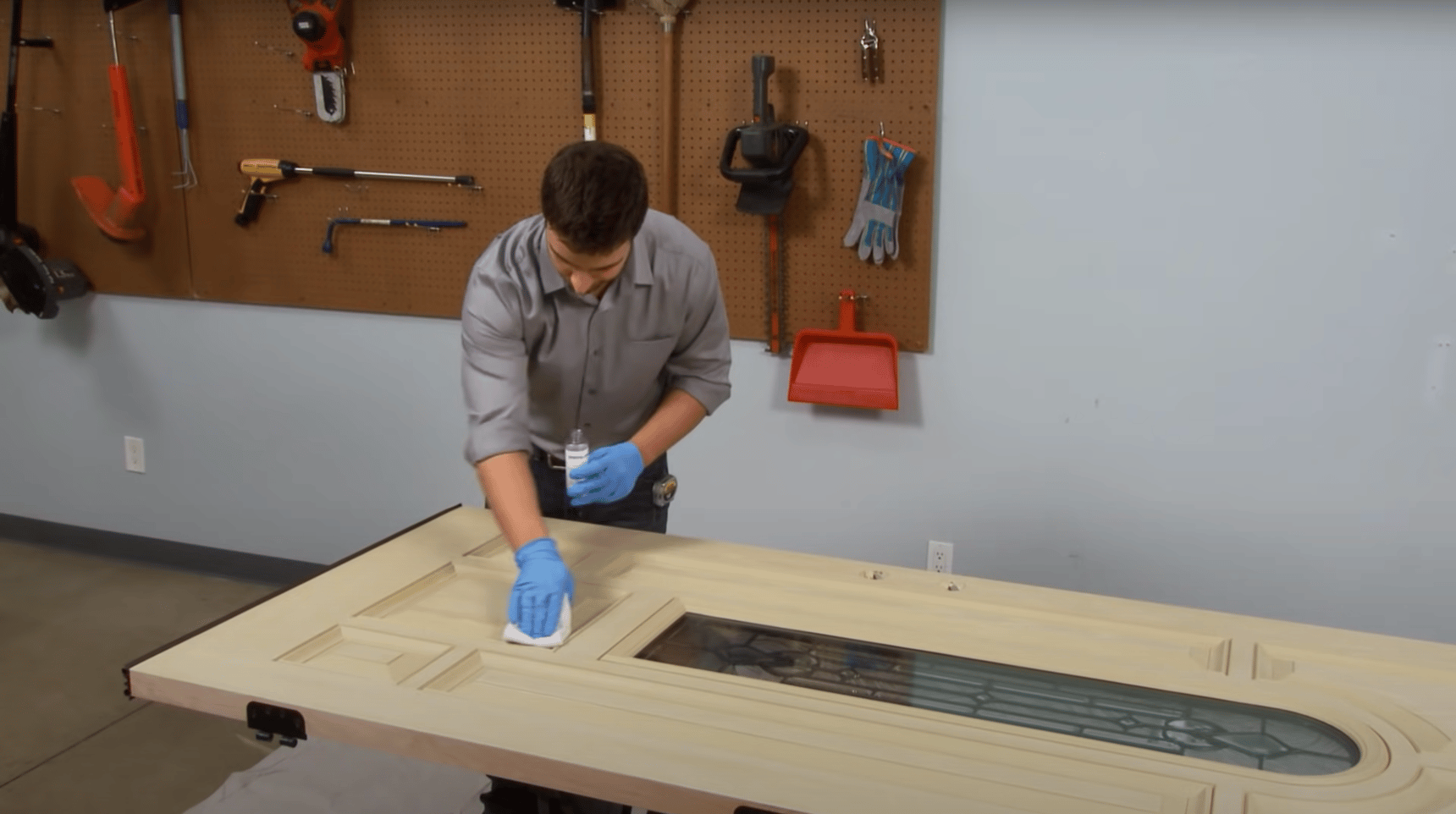 HowTo use SameDay Stain and Topcoat Fiberglass Doors
